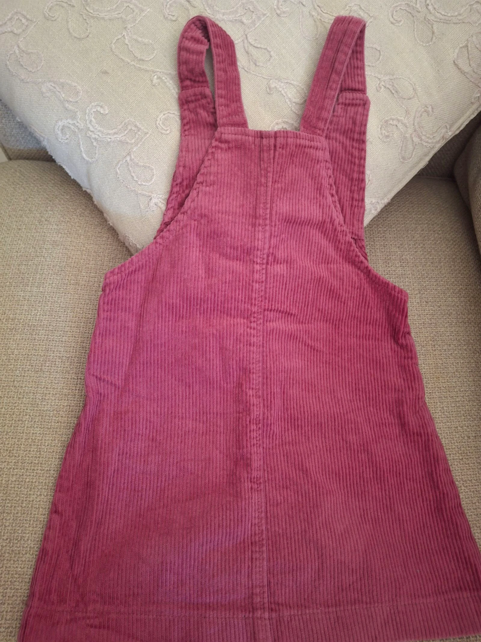 Raspberry pink ribbed velvet overall dress size 6 years kiabi – photo 5